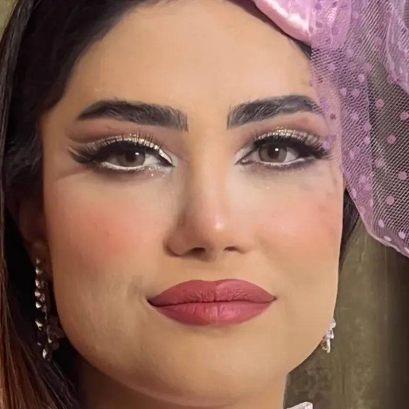 ميكاپ خطي شاين